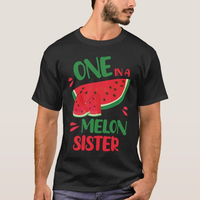 T-shirt Une Soeur Dans Un Melon Joyeux Jour Pour Moi, Frèr (Devant)