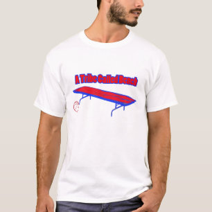 T-shirt Une tribu a appelé Bench.jpg