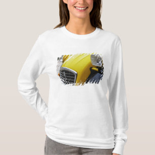 T-shirt Une vieille Citroen 2CV 2 CV noire et jaune, détai