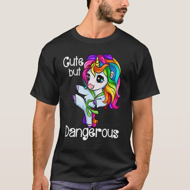 T-shirt Unicorn Cute But Dangerous Funny Karate Taekwondo_ (Devant)
