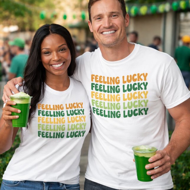 T-shirt Unisex Lucky (Créateur téléchargé)