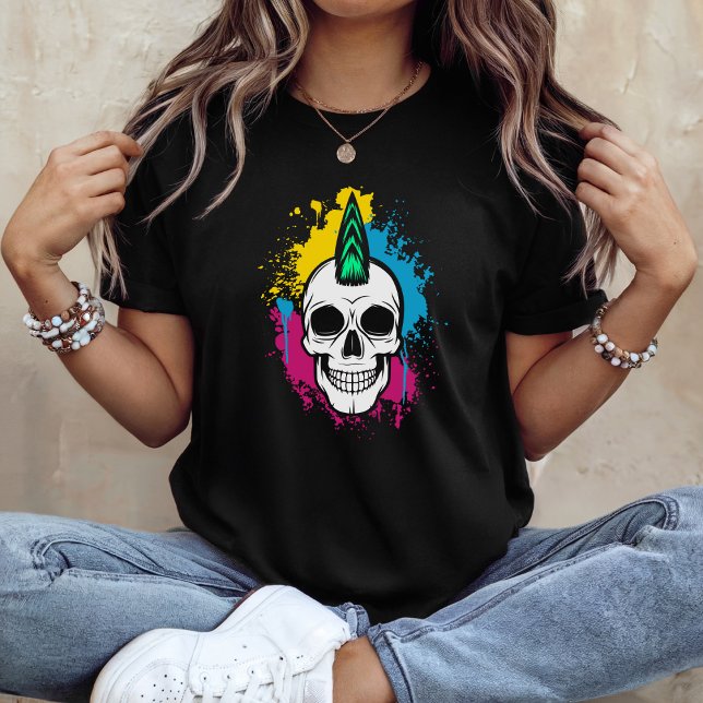 T-shirt Urban Graffiti Skull with Mohawk (Créateur téléchargé)