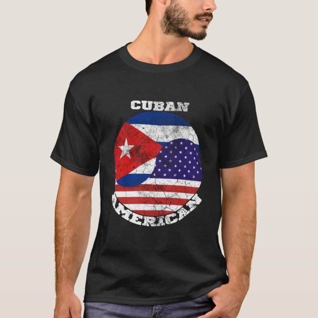 T-shirt Us And Cuba Flag Half Cuban Half American (Devant)