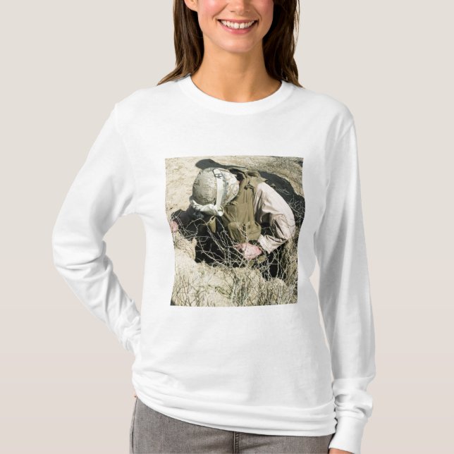 T-shirt US Marine saute dans un trou (Devant)