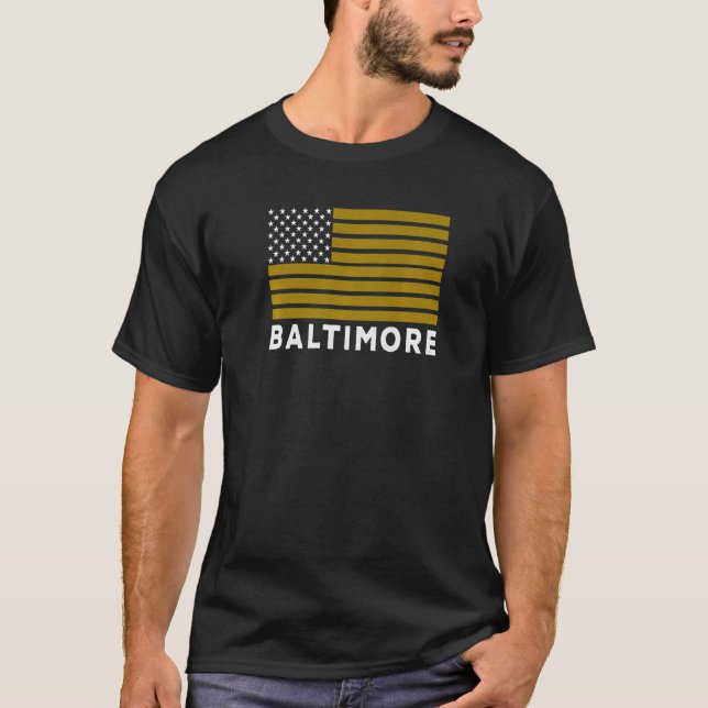 T-shirt USA Flag Baltimore Purple Baltimore American Flag  (Devant)