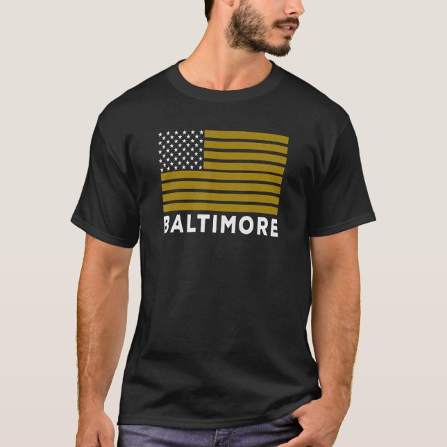 T-shirt USA Flag Baltimore Purple Baltimore American Flag  (Devant)