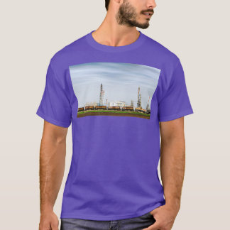 T-shirt Usine industrielle lourde avec réservoirs de train
