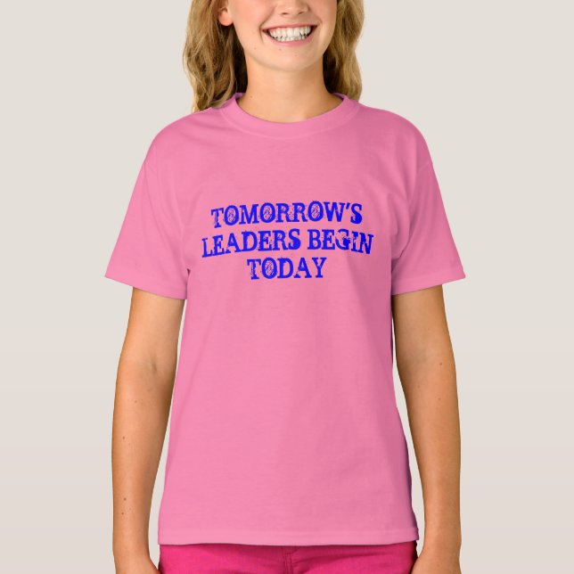 T-shirt V-Phoenix Designs : Kid Phoenix - Demain's Leader (Devant)