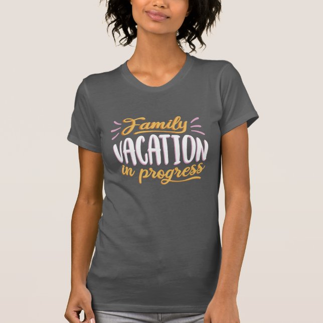 T-shirt Vacances en famille  (Devant)