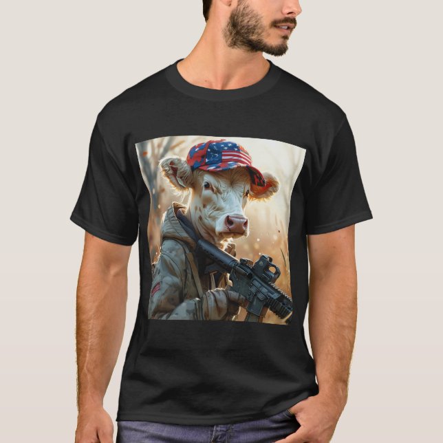 T-shirt Vache cool MAGA avec pistolet et Camouflage Cute A (Devant)