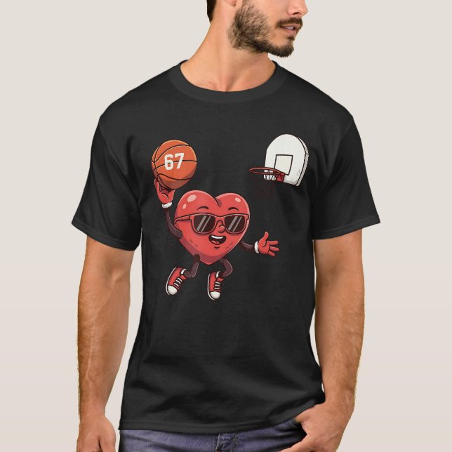 T-shirt Valentines Day Basketball 67 Heart Sports Coach Me (Devant)