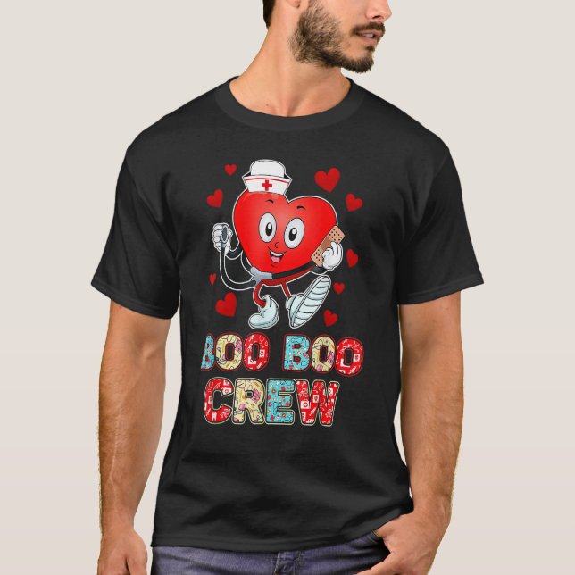 T-shirt Valentines Day Boo Boo Crew Nurse Coeur mignon (Devant)