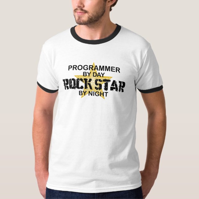 T-shirt Vedette du rock de programmeur par nuit (Devant)