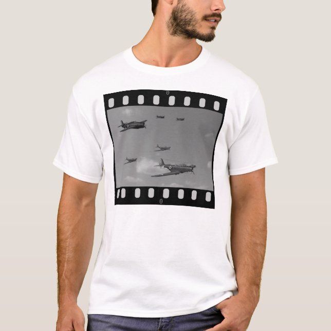 T-SHIRT VENTILATEUR DE FILM DE GUERRE (Devant)