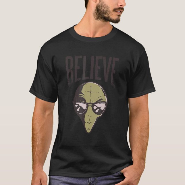 T-shirt Ventilateur de vaisseau spatial Alien Alien Ufo (Devant)
