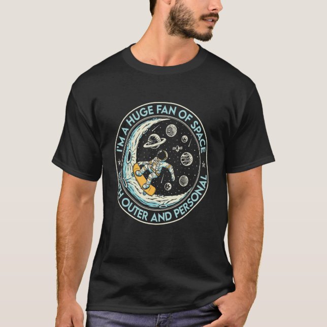 T-shirt Ventilateur Immense De L'Espace Extérieur Et Perso (Devant)