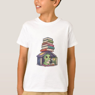 T-shirt Ver de livre lisant dans une maison empilée de liv