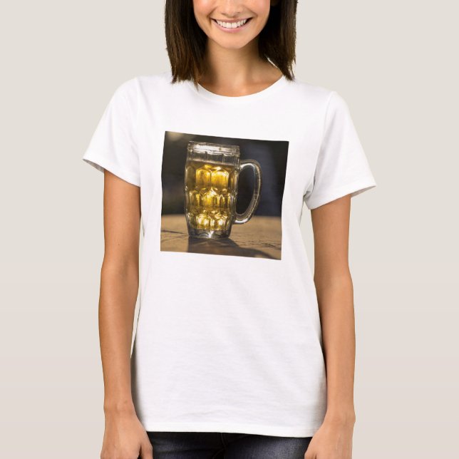 T-shirt Verre à bière boisson de près, Inde (Devant)
