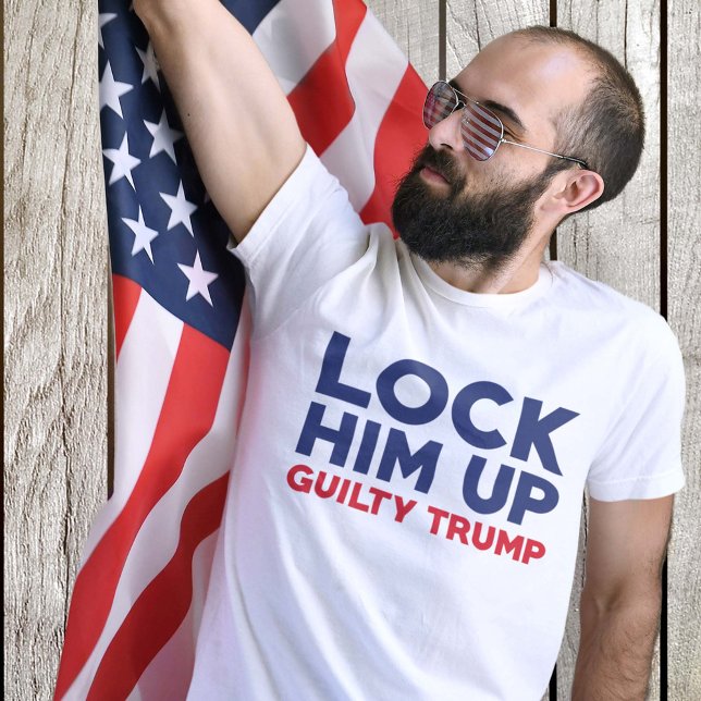 T-shirt Verrouiller Trump coupable (Créateur téléchargé)