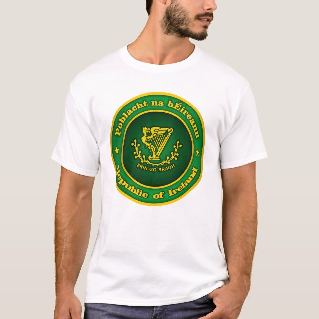 T-shirt Vêtements de médaillon irlandais (Devant)