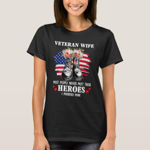 T-shirt Vétéran femme la plupart des gens ne rencontrent j