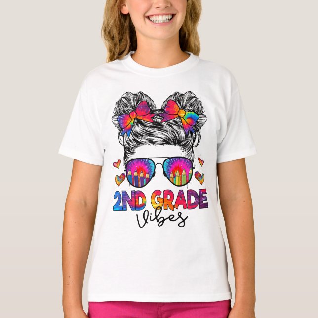 T-shirt Vibes de 2e année Messy Bun Girl Second Grade Back (Devant)