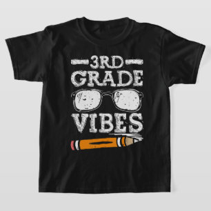 T-shirt Vibes de 3e année - 3e année Équipe Rétro 1er jour
