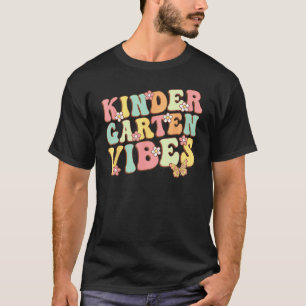 T-shirt Vibes de jardin d'enfants - Kinder Crew Retro Prem