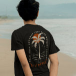 T-shirt Vibes de plage Tropical Palm Tree Summer Sun Retro<br><div class="desc">Ce t-shirt Tropical Palm Tree Beach Vibes Summer Sun Retro présente un pot de palmier,  capturant l'essence de la détente estivale,  un compagnon idéal pour vos vacances à la plage,  des aventures estivales,  ou simplement pour ajouter une touche de vibes de vacances à votre garde-robe quotidienne.</div>
