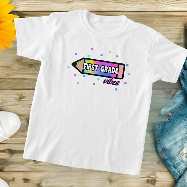 T-shirt Vibes de Première Année (Créateur téléchargé)