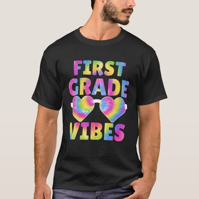 T-shirt Vibes De Première Année Tie Dye Retour À L'École E (Devant)