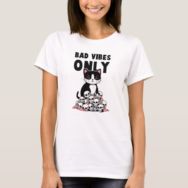 T-shirt Vibes incorrectes uniquement - Chat et crânes (Devant)