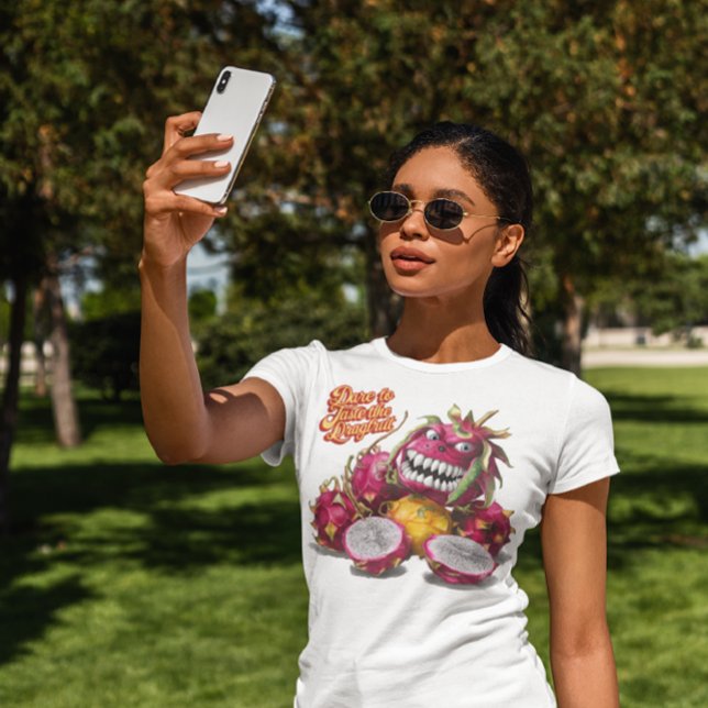 T-shirt Vibrant Dragon Fruit Roars (Créateur téléchargé)