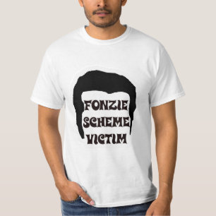 T-shirt Victime de Fonzie Scheme