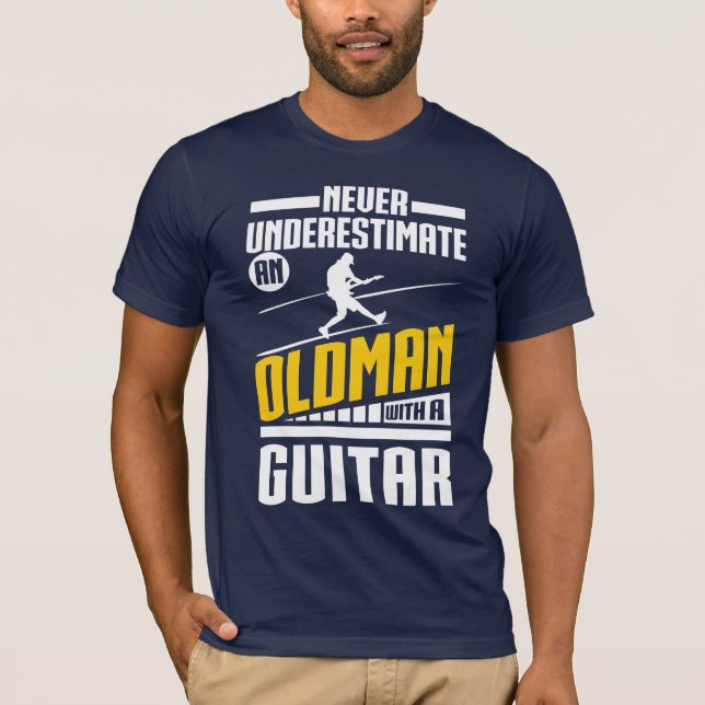 T-shirt Vieil homme avec une guitare (Devant)