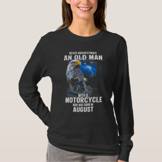 T-shirt Vieil Homme Avec Une Moto Né En Août