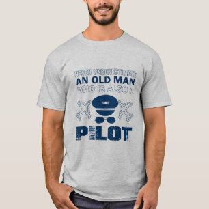 T-shirt Vieil homme - un pilote