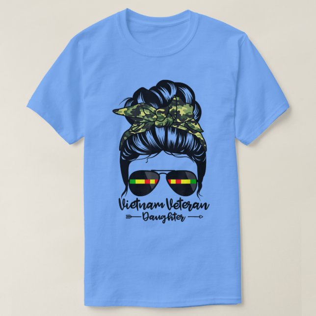 T-shirt Vietnam vétéran Daughter Messy Bun Hair Funny Vete (Design devant)