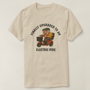 T-shirt Vieux homme sur scooter