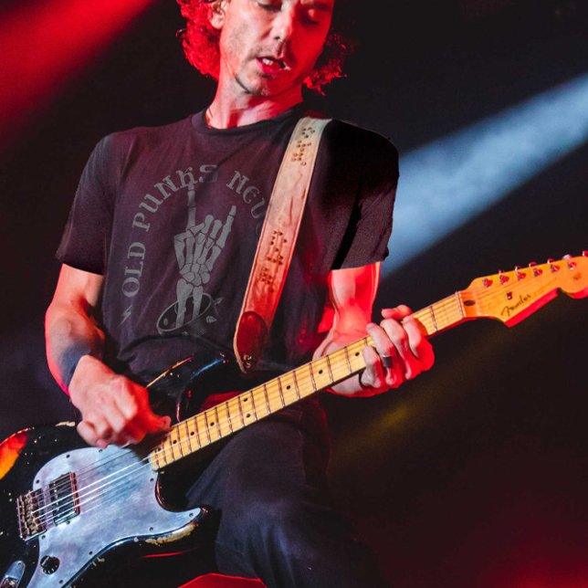 T-shirt Vieux Punks Ne Meurent Jamais Skeleton Rock Sur Go (Créateur téléchargé)