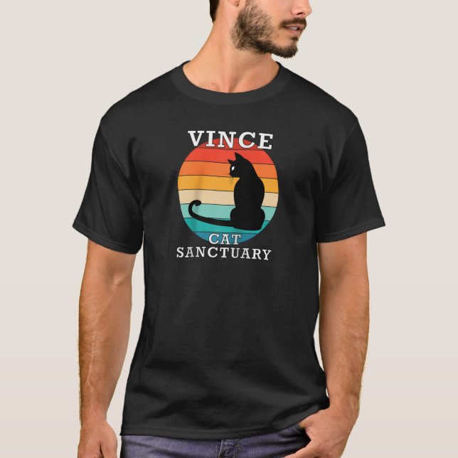 T-shirt Vince Cat Sanctuary Group Family Reunion Name Ragl (Devant)