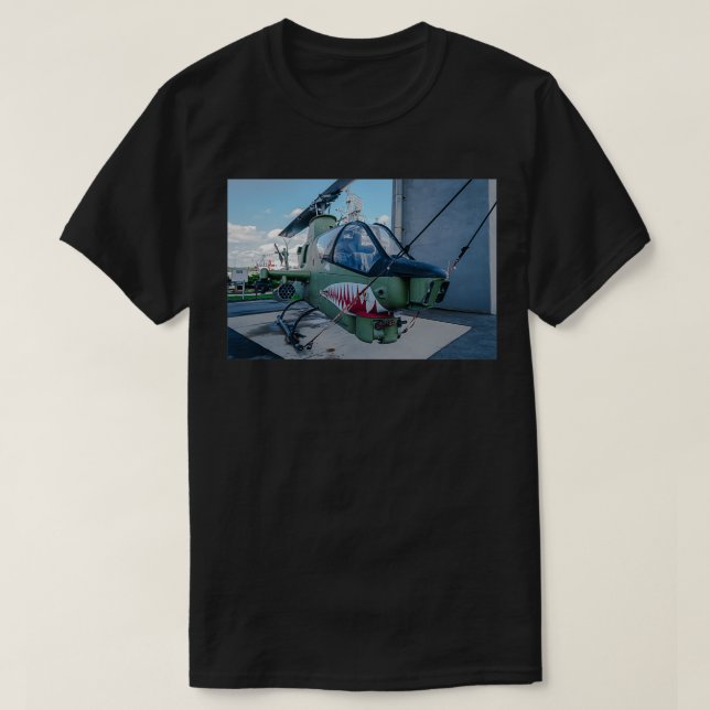 T-shirt Vintage Helicopter Battleship Cove Fall River (Design devant)