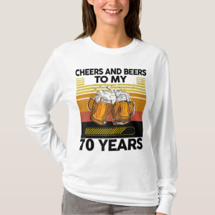 T-shirt Vintage Retro Cheers and Beers To My 70 Years Birt