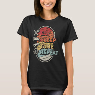 T-shirt Vintage Retro Manger Sleep Tame Répétition Dinosau