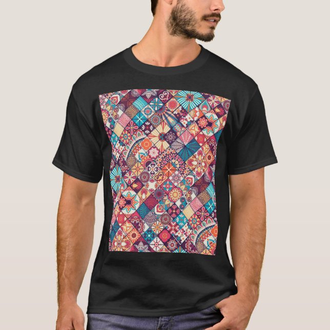 T-shirt Vintage Sans Seamless : Main Islamique Dessinée. (Devant)