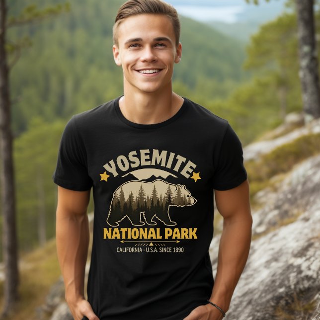 T-shirt Vintage Yosemite Bear Forest Graphic (Créateur téléchargé)