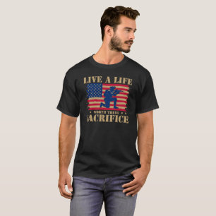 T-shirt vivre une vie digne de leur sacrifice