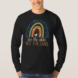 T-shirt Voir le capable et non l'étiquette Professeur d'au