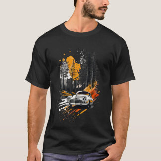 T-shirt voiture Zephyr 1950 conduisant à travers une forêt