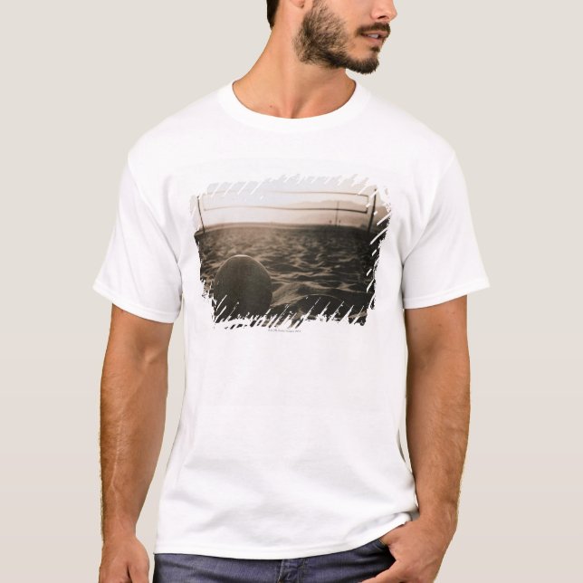 T-shirt Volleyball dans le sable (Devant)